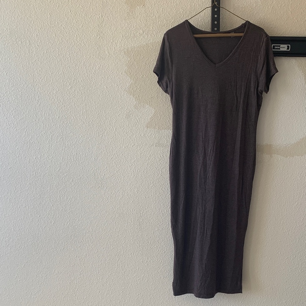 Tahari Dark Brown V-Neck Midi Dress